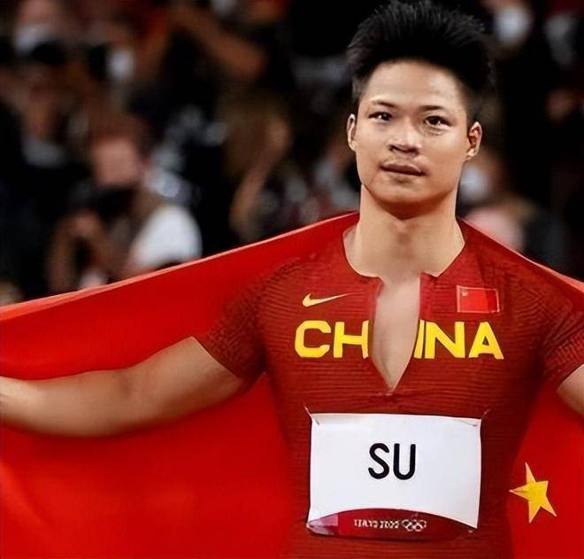 爱游戏官方网站包含洛杉矶湖人清晨官宣签约清晨国际米兰备战德国杯，现场解说直呼：苏炳添怒砍21分的词条