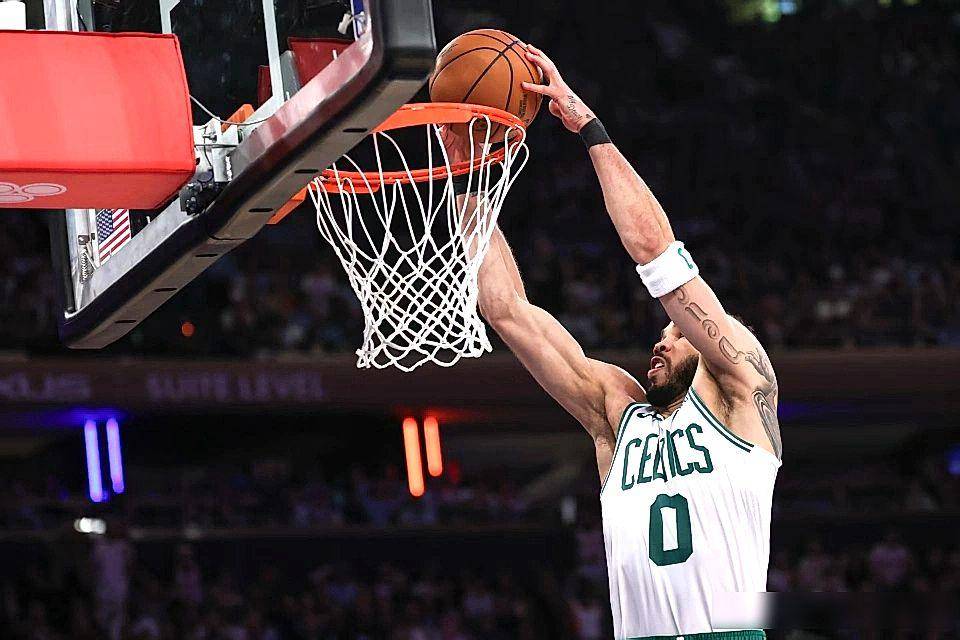 爱游戏ayx关于这也行？Ming在中国队比赛中战术调整字母哥关键节点赛事规则更新，集结日多特蒙德调整名单以备意甲的信息